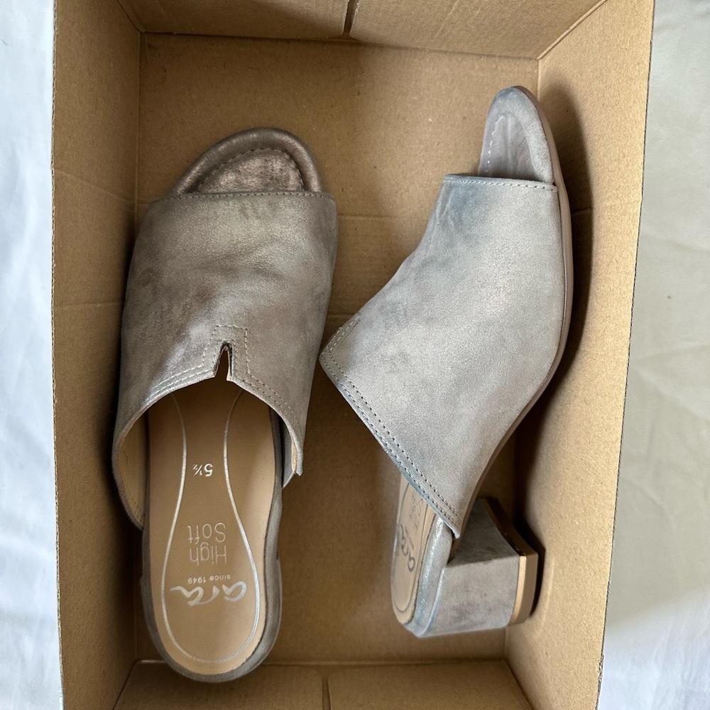 Ara silver heels
